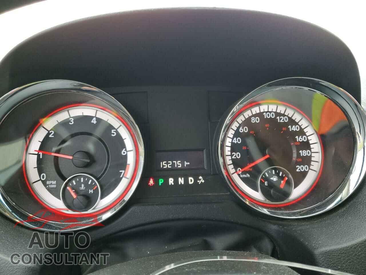 DODGE CARAVAN 2015 - 2C4RDGBG9FR679506