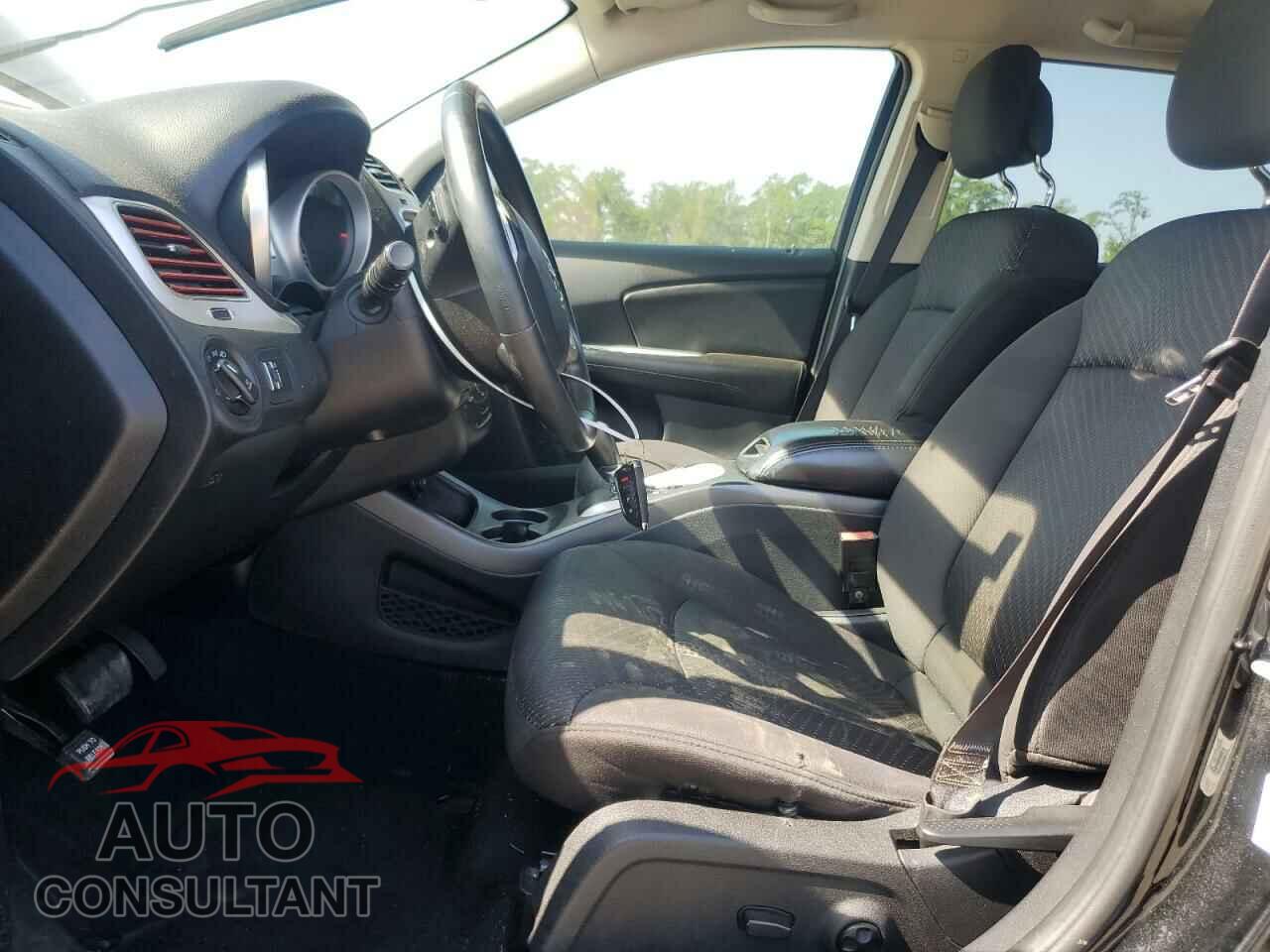 DODGE JOURNEY 2015 - 3C4PDCBB6FT588954