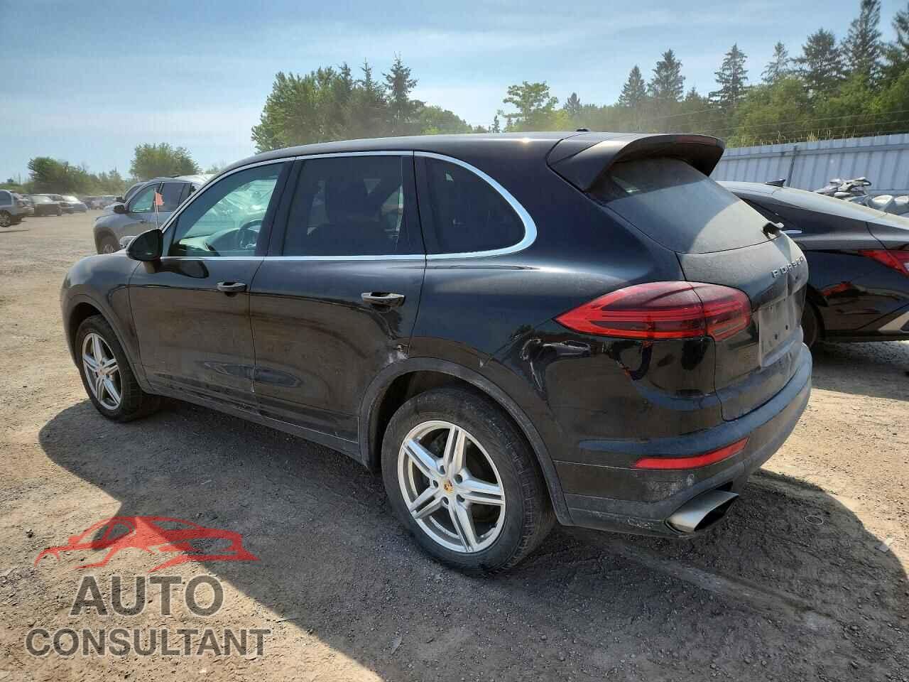 PORSCHE CAYENNE 2017 - WP1AA2A27HKA88556