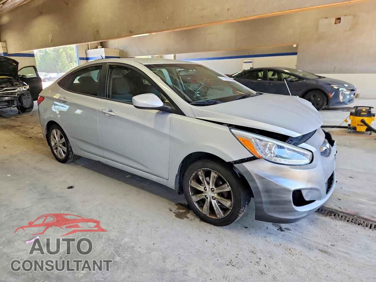 HYUNDAI ACCENT 2014 - KMHCU4AEXEU767806