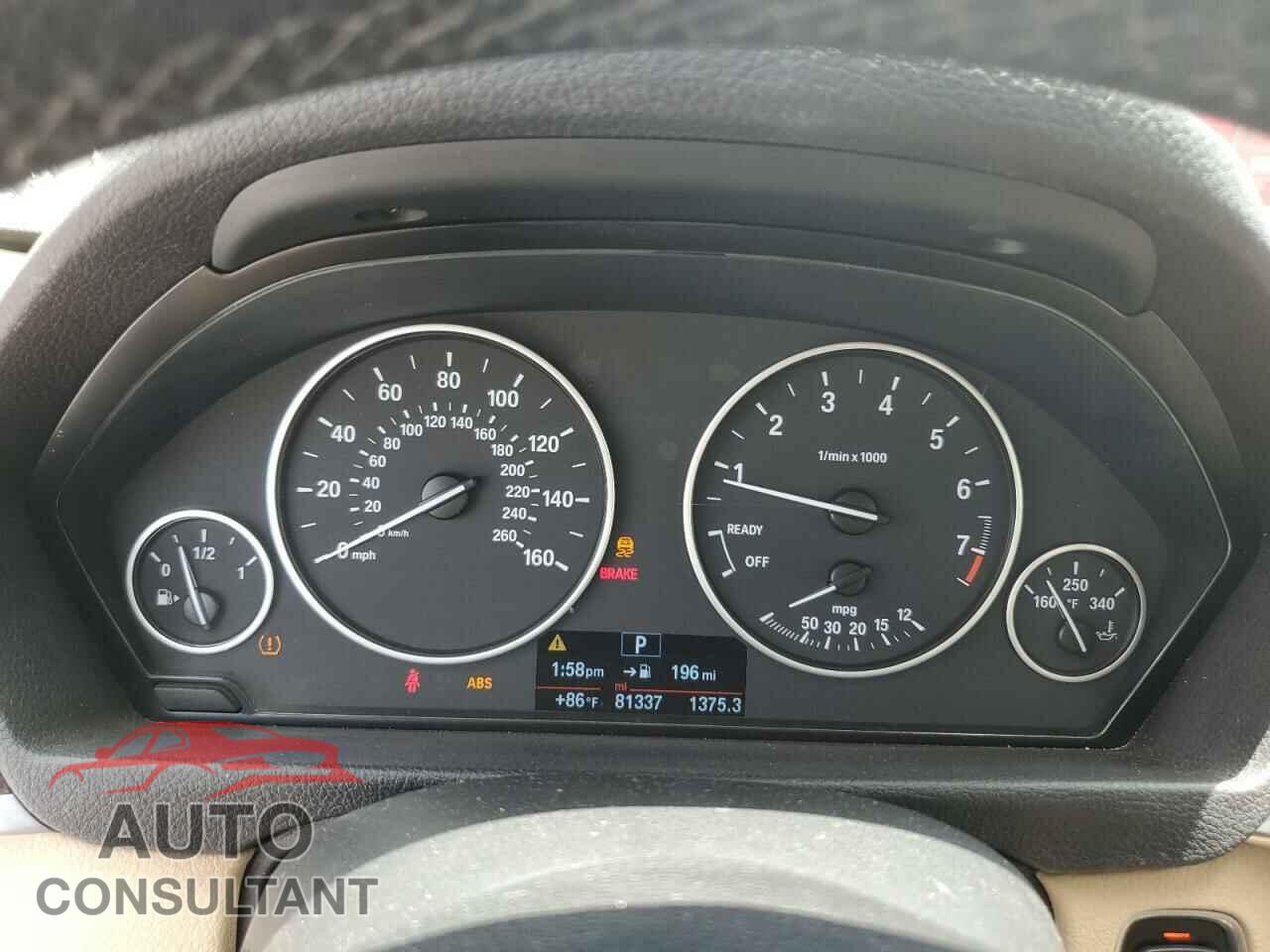 BMW 3 SERIES 2016 - WBA8E1G50GNU12005