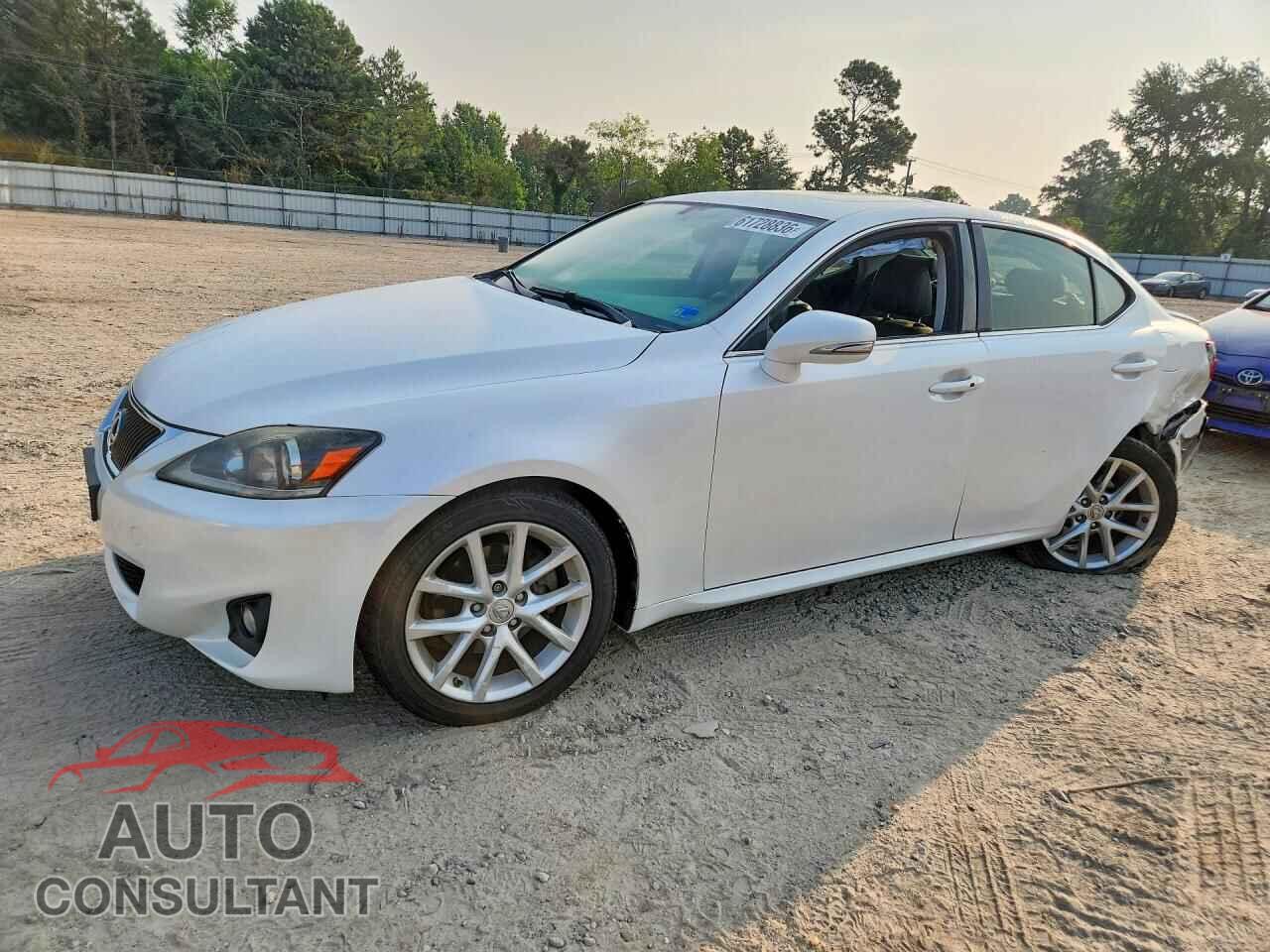 LEXUS IS 2012 - JTHCF5C25C5056057