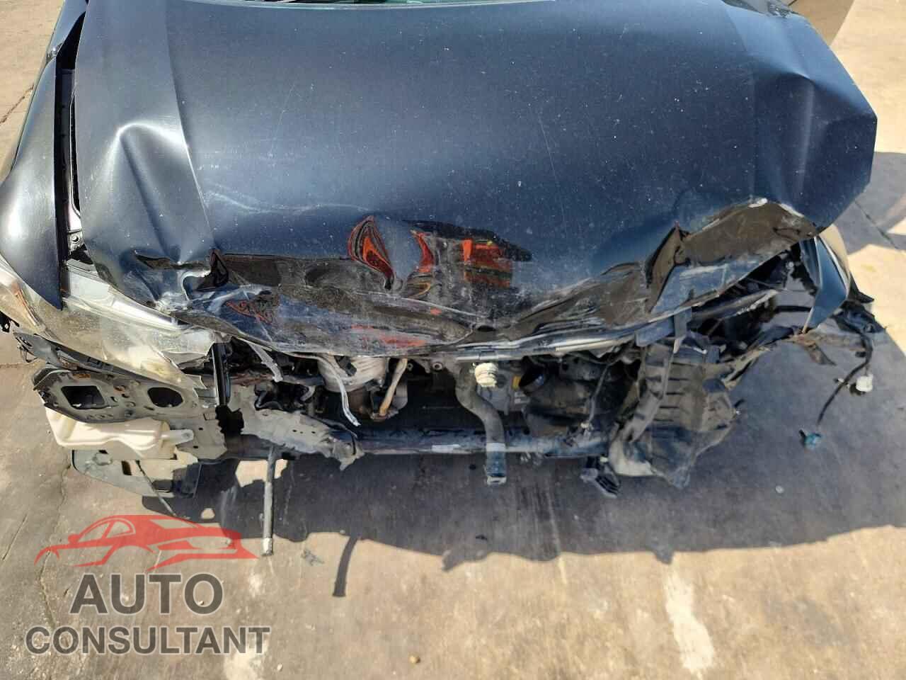 HONDA CIVIC 2015 - 19XFB2F5XFE006455