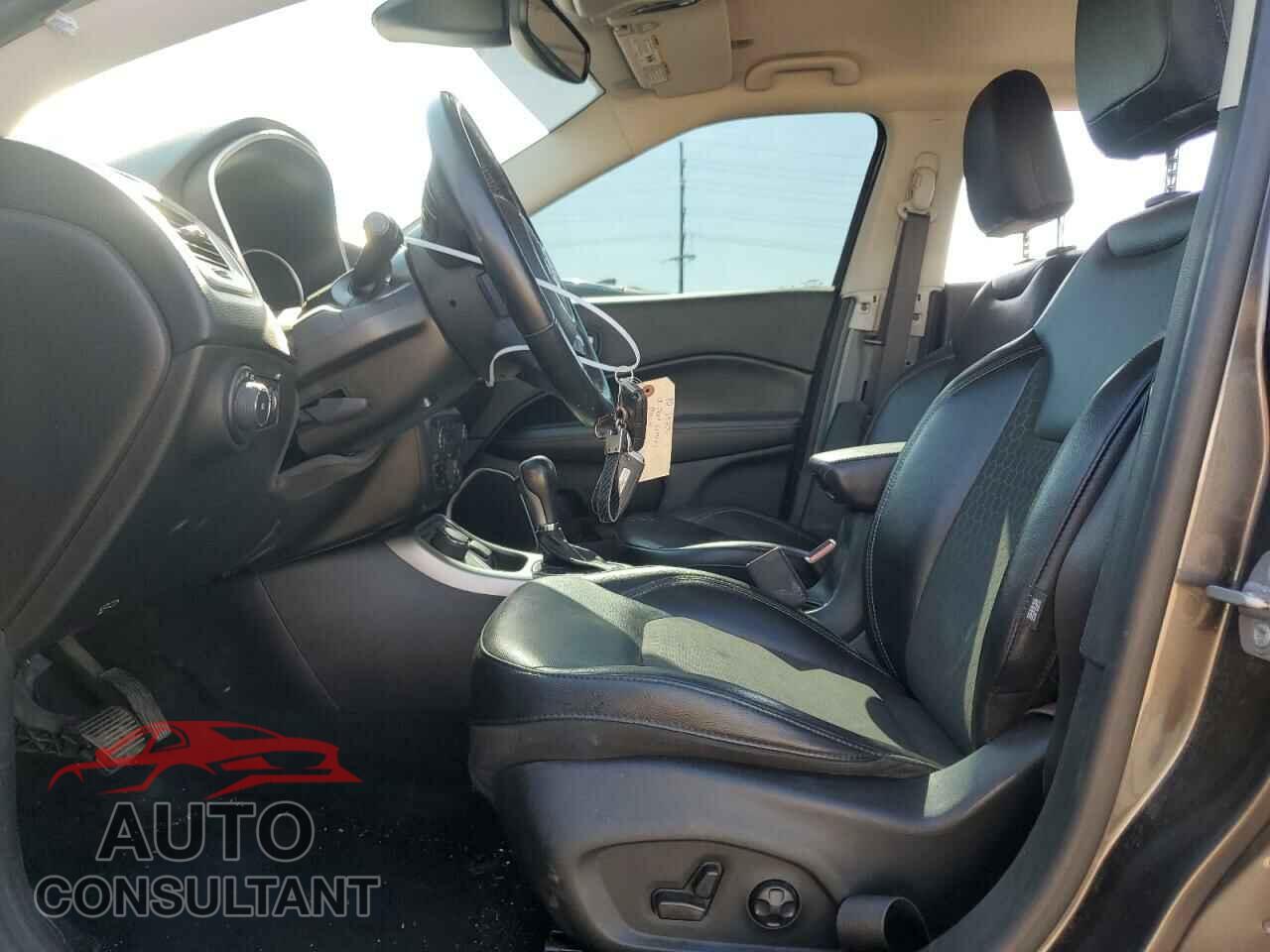 JEEP COMPASS 2018 - 3C4NJDBB5JT458002