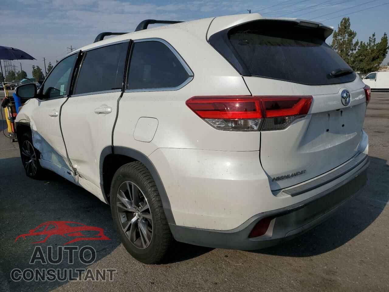 TOYOTA HIGHLANDER 2017 - 5TDZZRFH0HS200061