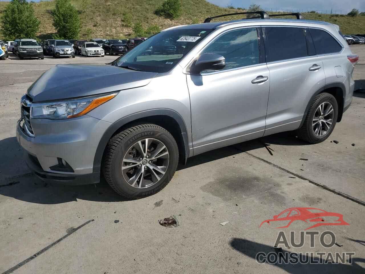 TOYOTA HIGHLANDER 2016 - 5TDJKRFH7GS341421