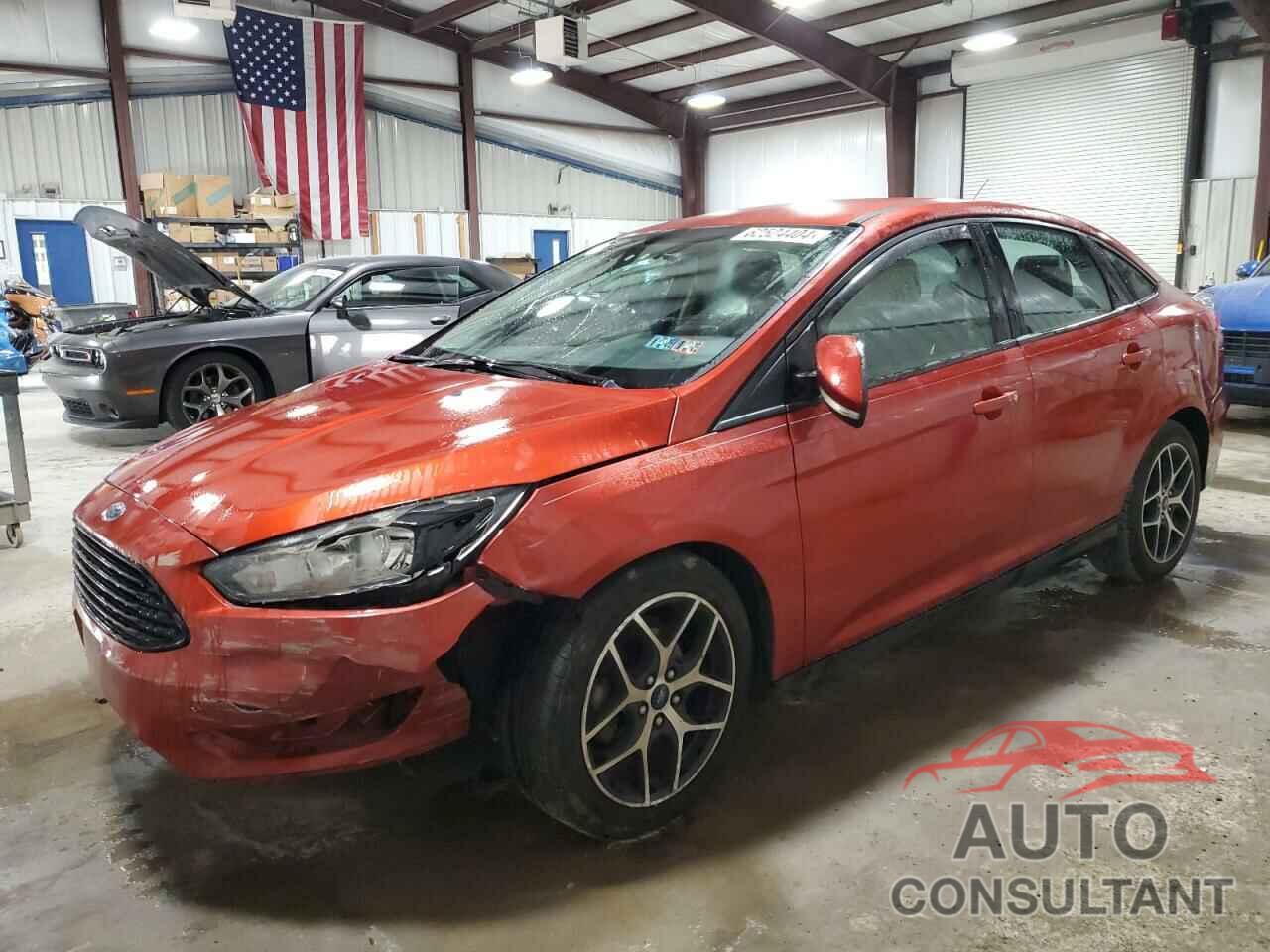 FORD FOCUS 2018 - 1FADP3F2XJL292088