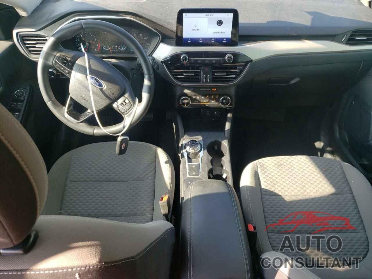 FORD ESCAPE 2021 - 1FMCU0G69MUB01186