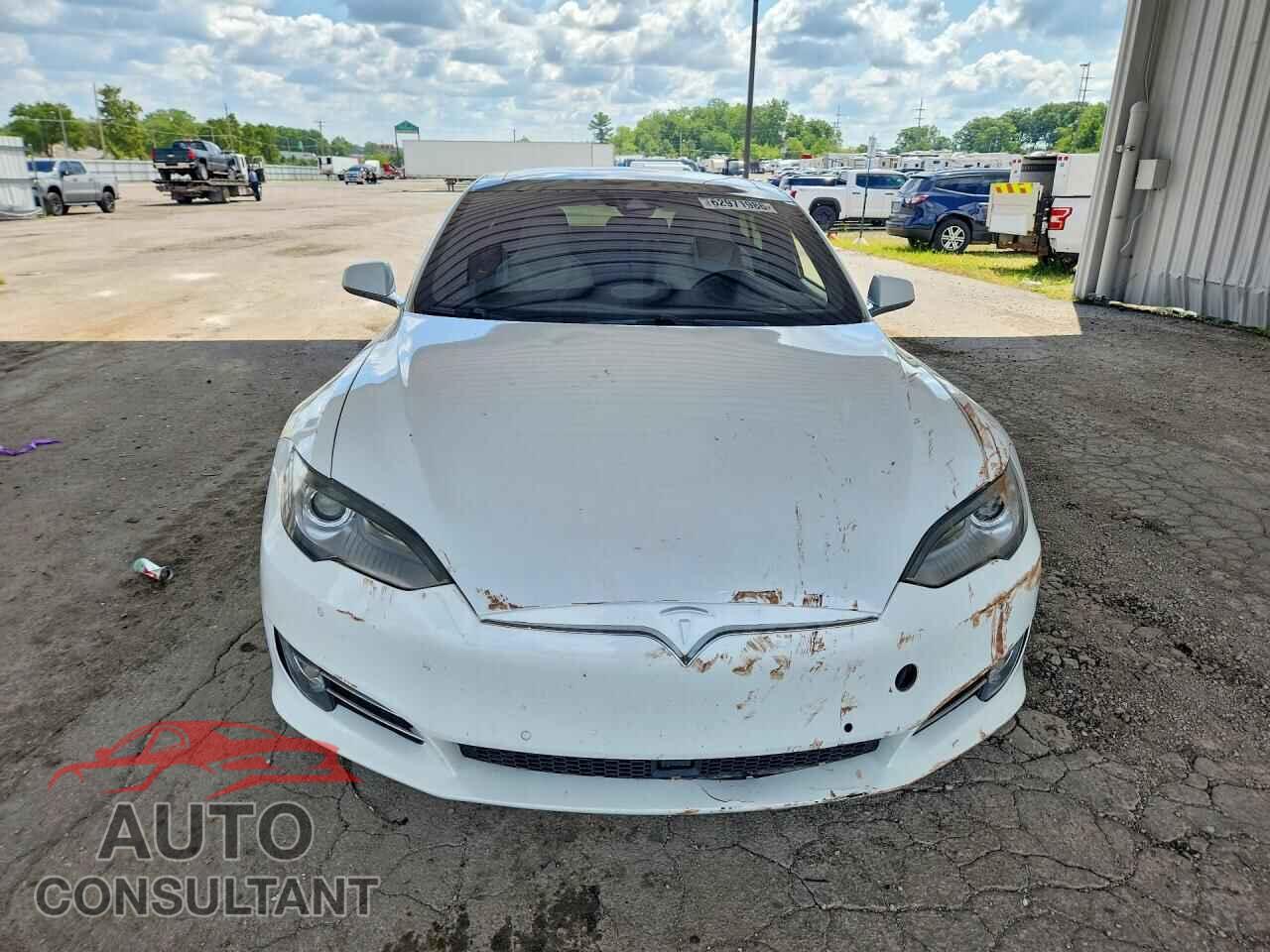 TESLA MODEL S 2016 - 5YJSA1E27GF128429