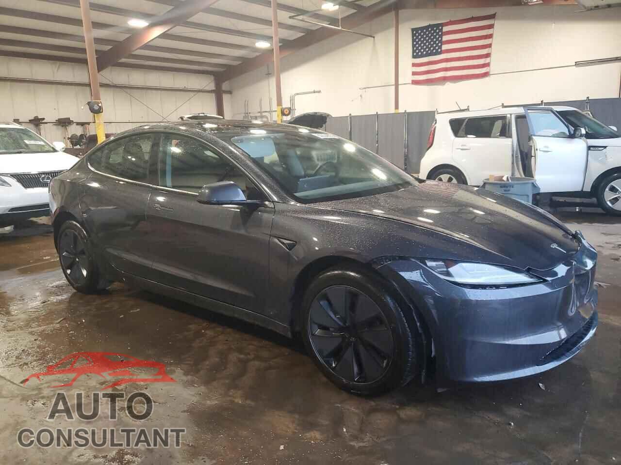 TESLA MODEL 3 2025 - 5YJ3E1EB6SF988470
