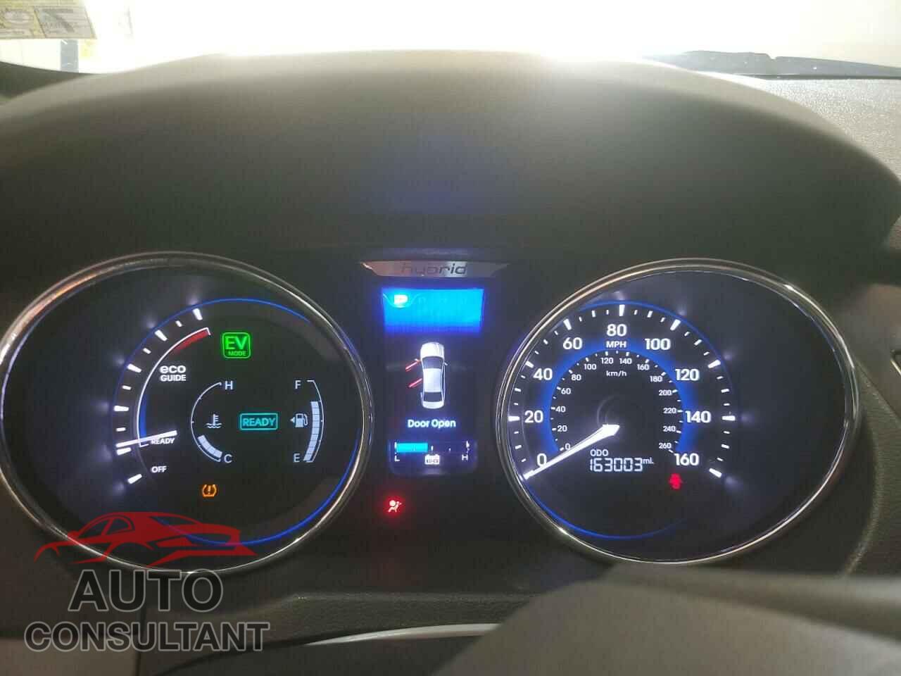 HYUNDAI SONATA 2012 - KMHEC4A42CA046946