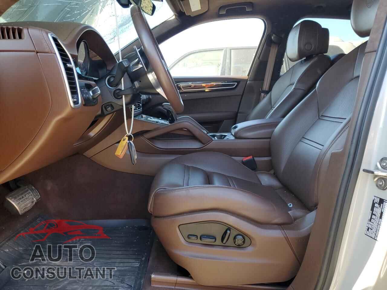 PORSCHE CAYENNE 2023 - WP1AG2AY3PDA18638