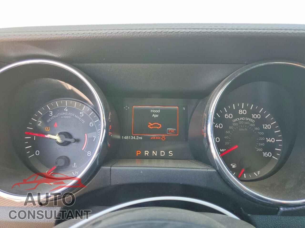 FORD MUSTANG 2015 - 1FA6P8TH0F5350848
