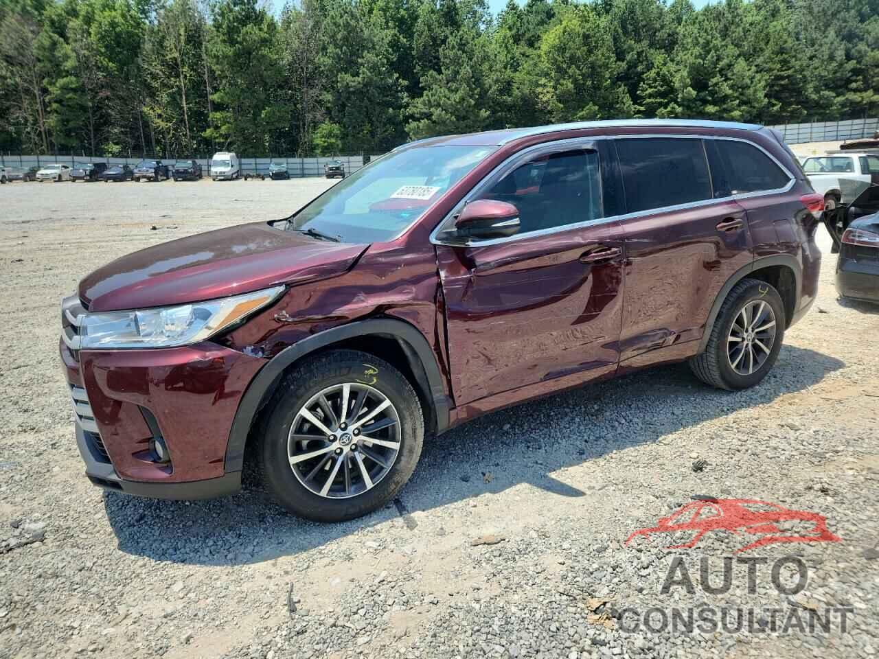 TOYOTA HIGHLANDER 2018 - 5TDKZRFH8JS260208