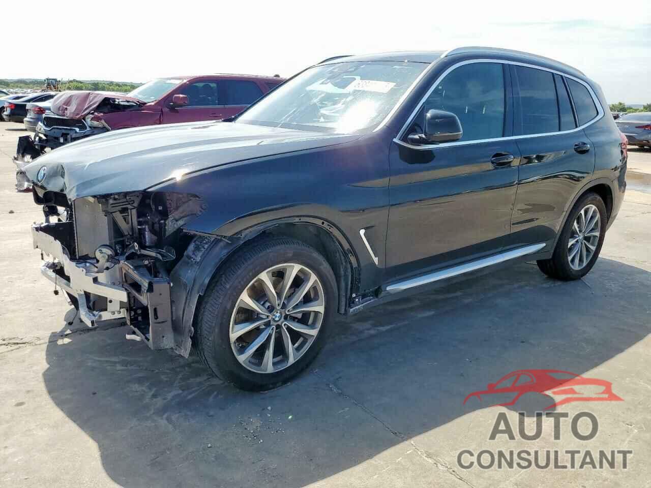 BMW X3 2019 - 5UXTR7C50KLR45551