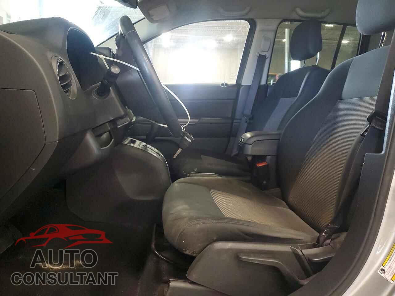JEEP COMPASS 2012 - 1C4NJDEB2CD572558