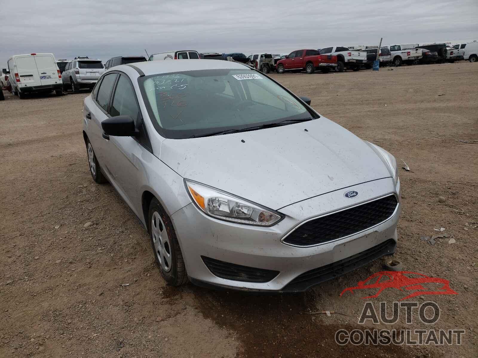 FORD FOCUS 2018 - 1FADP3E27JL223022