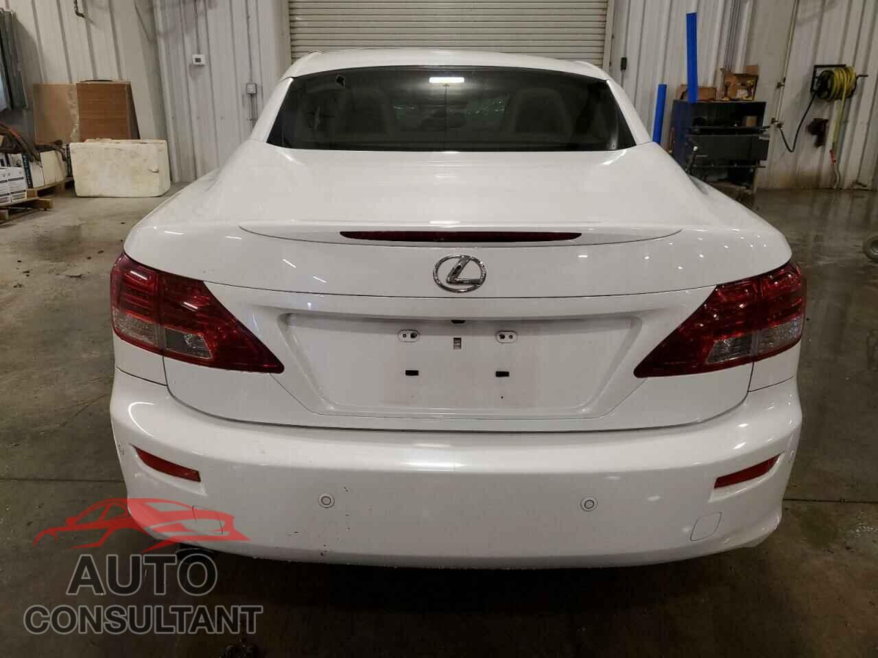 LEXUS IS 2010 - JTHFE2C26A2502469