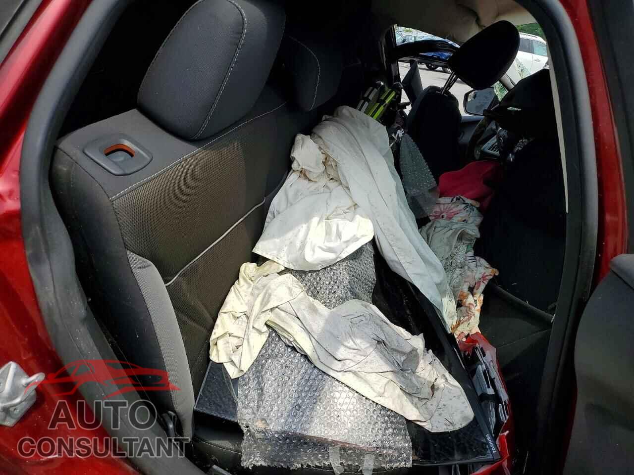FORD FOCUS 2014 - 1FADP3F21EL122482