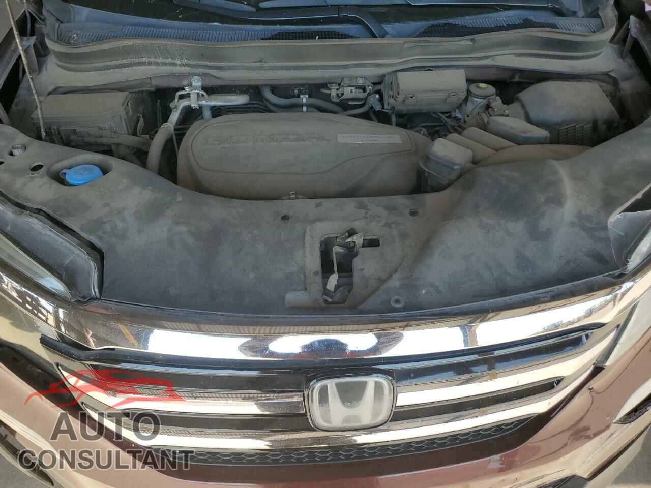 HONDA PILOT 2018 - 5FNYF5H90JB021080