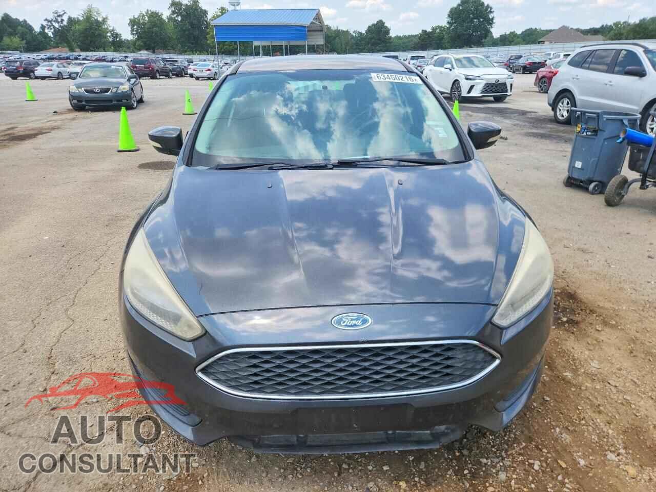 FORD FOCUS 2017 - 1FADP3F28HL320044