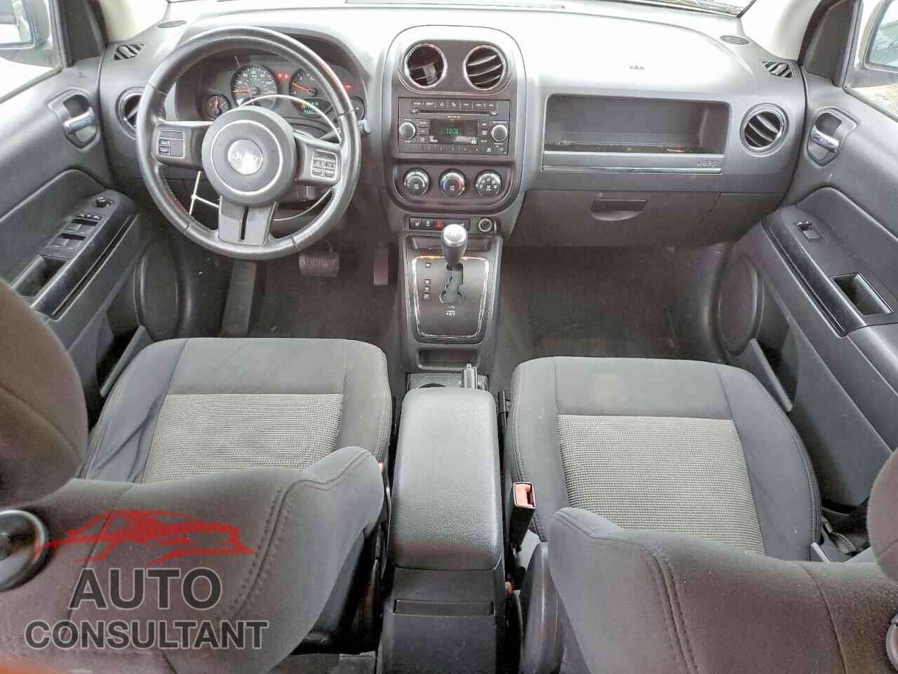 JEEP COMPASS 2011 - 1J4NF1FB3BD282966