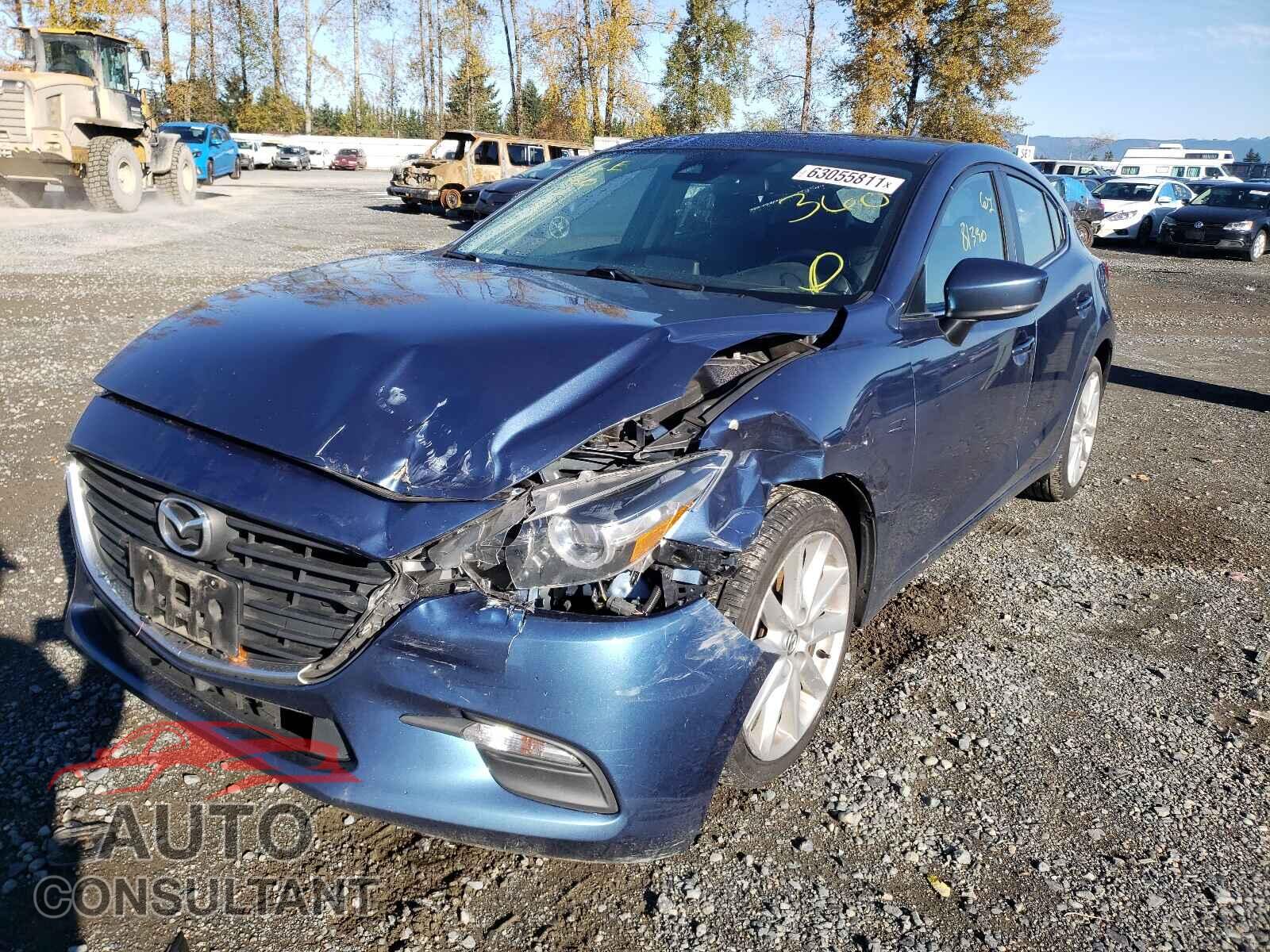 MAZDA 3 2017 - 3MZBN1L37HM157696