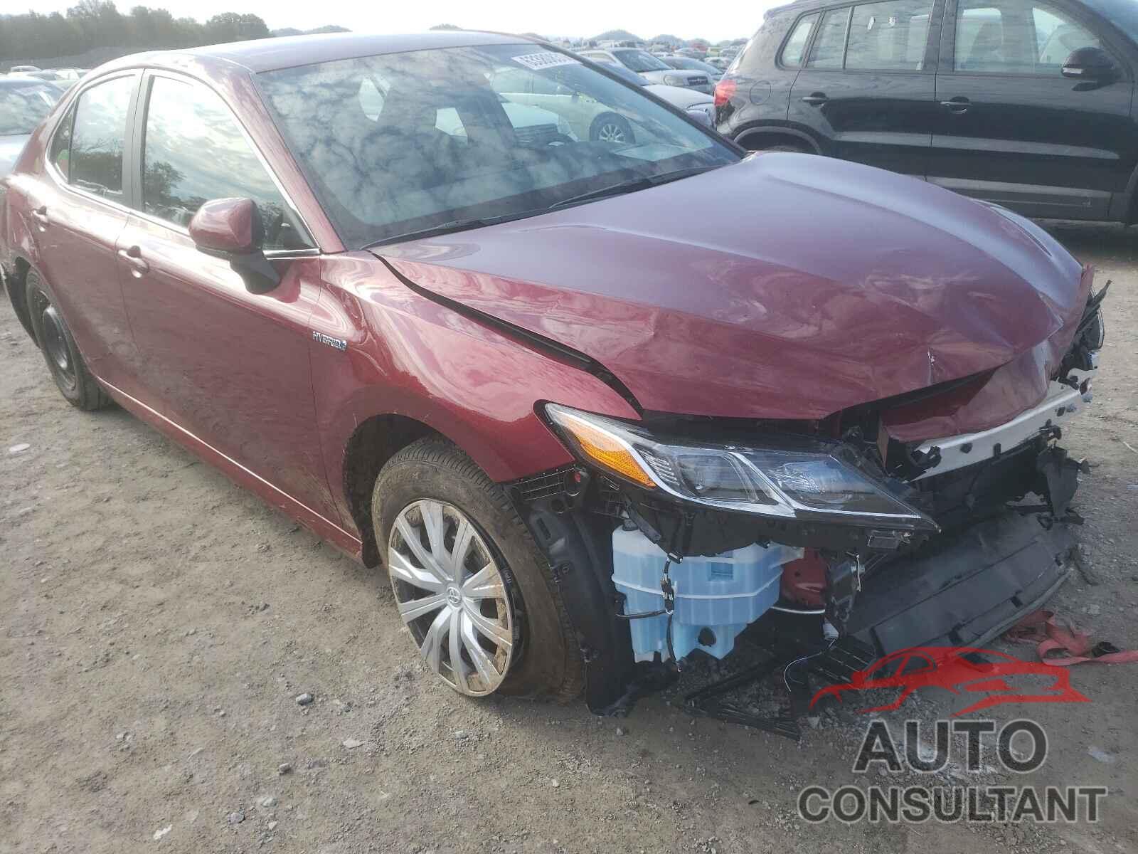TOYOTA CAMRY 2021 - 4T1C31AK2MU026359