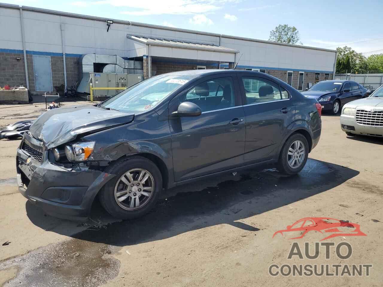 CHEVROLET SONIC 2014 - 1G1JC5SGXE4227028
