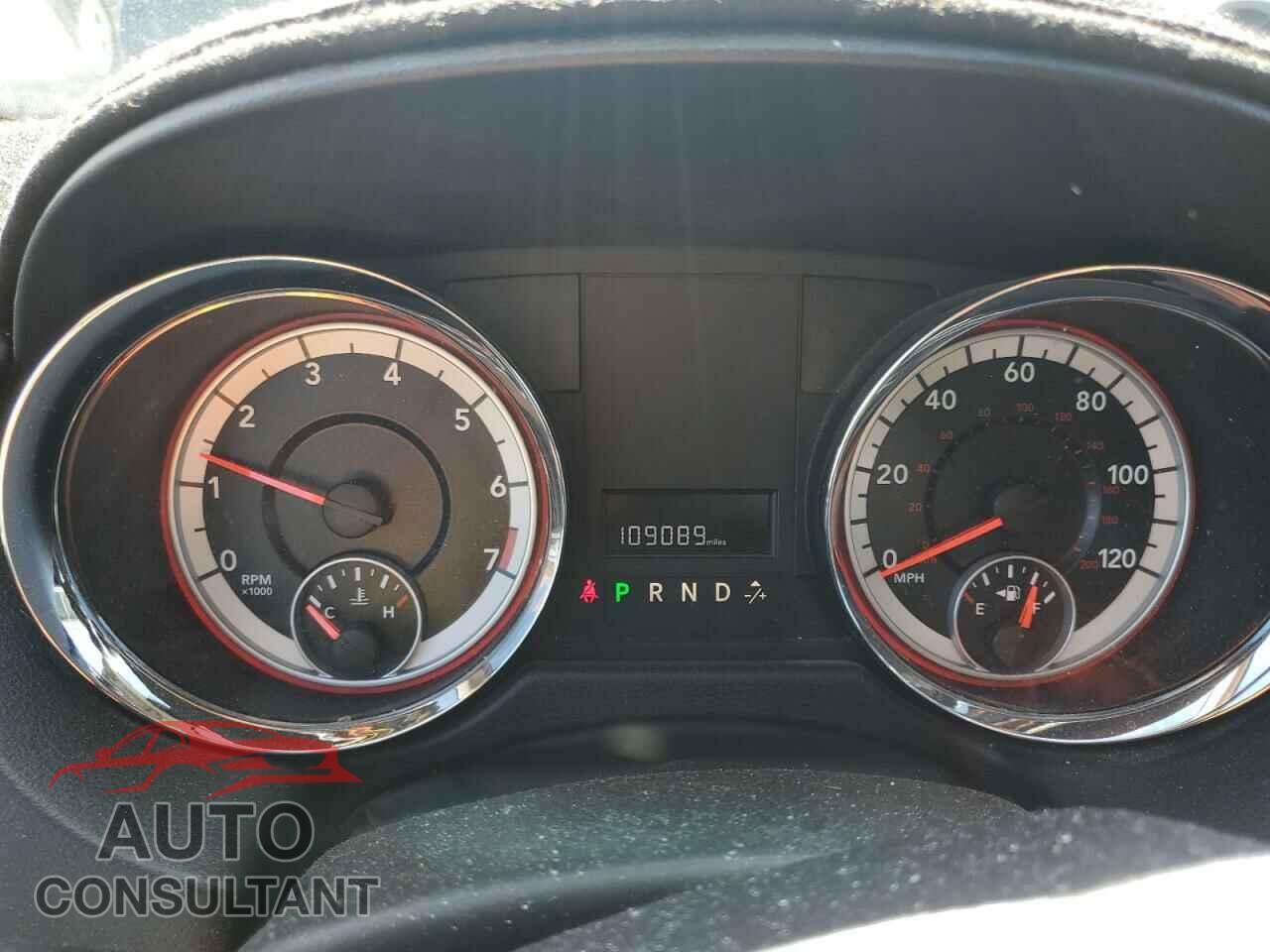 DODGE CARAVAN 2012 - 2C4RDGBG8CR148681