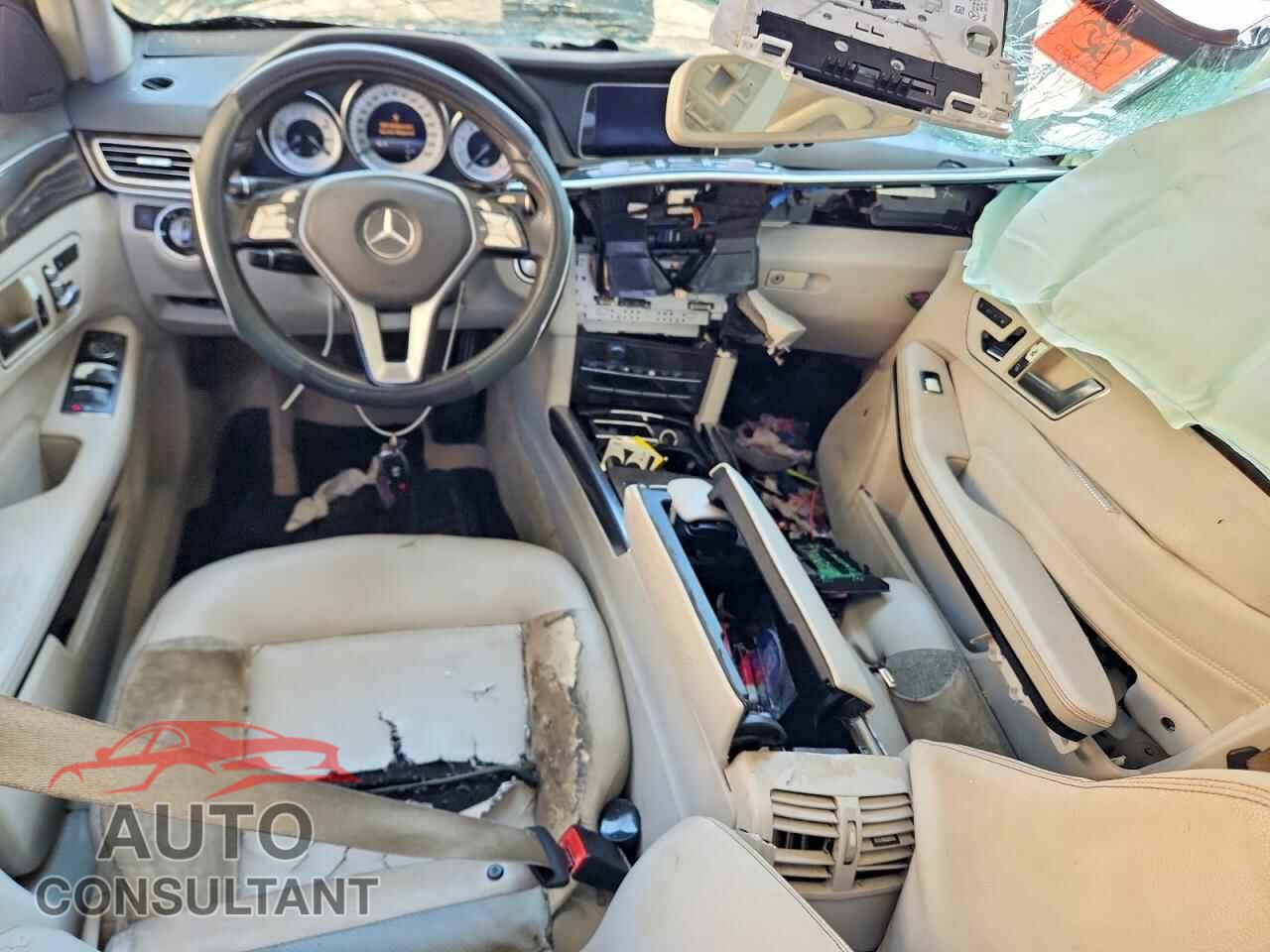 MERCEDES-BENZ E-CLASS 2014 - WDDHF5KB0EA796639