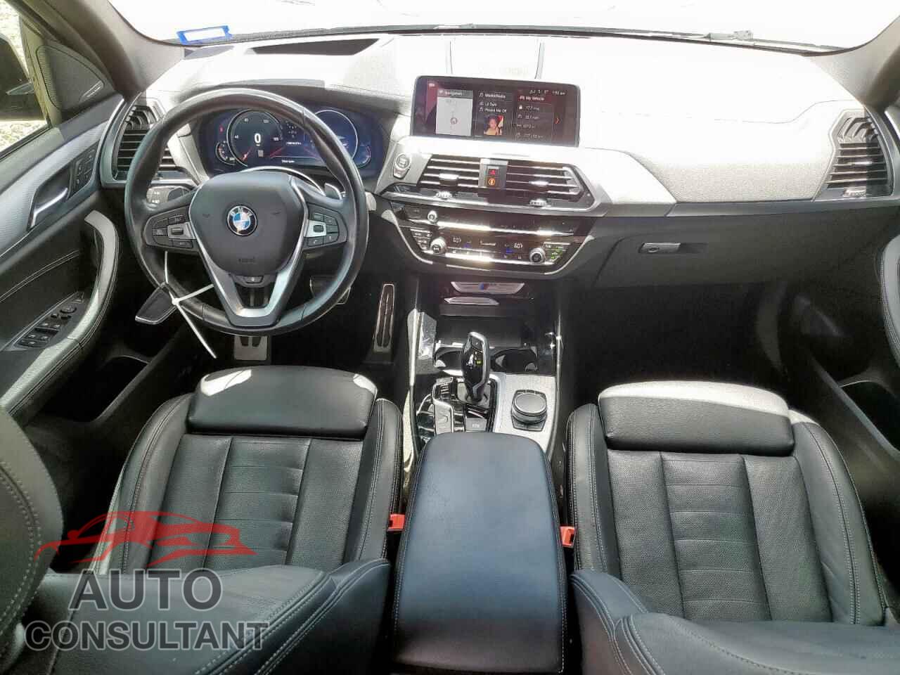 BMW X3 2018 - 5UXTS3C59J0Y95472