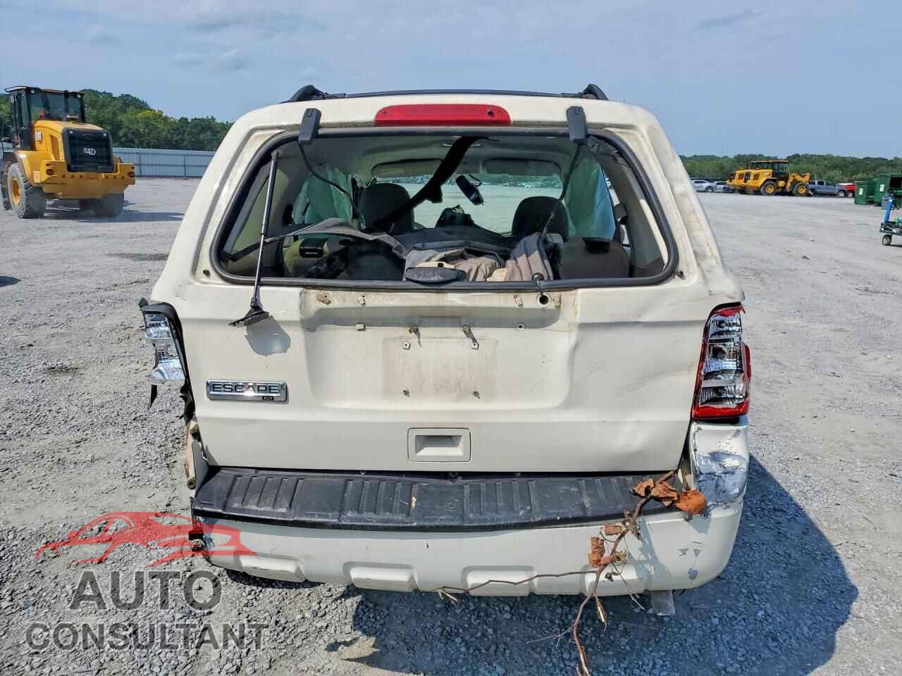 FORD ESCAPE 2011 - 1FMCU0D77BKB79357