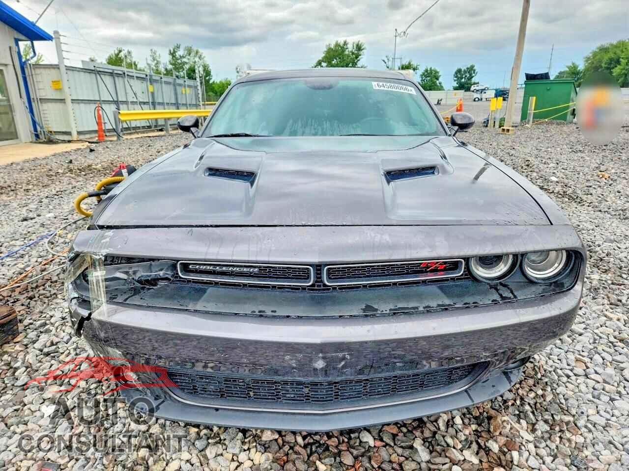 DODGE CHALLENGER 2015 - 2C3CDZAT7FH712402