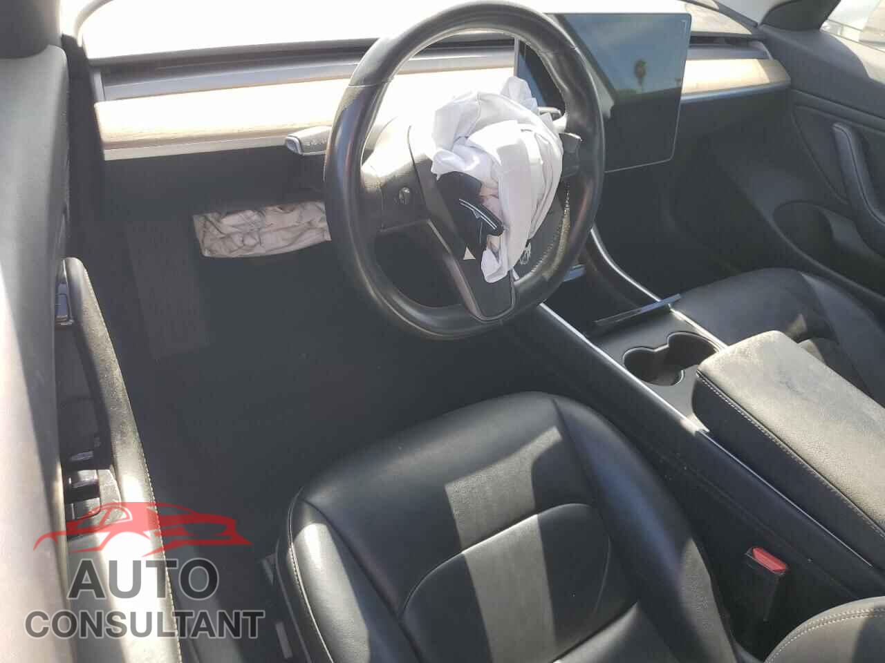 TESLA MODEL 3 2018 - 5YJ3E1EA6JF042147