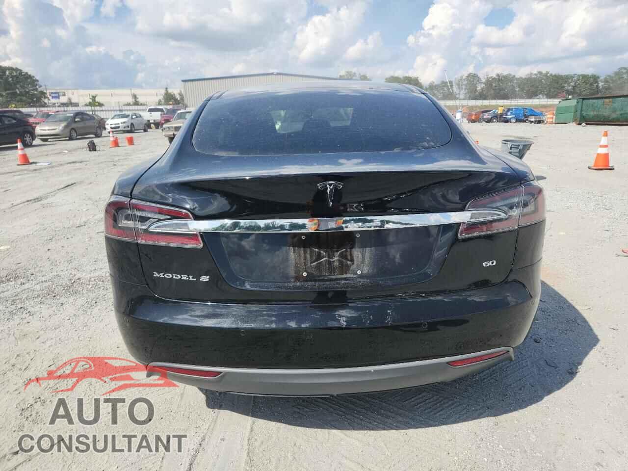 TESLA MODEL S 2015 - 5YJSA1S1XFF080337