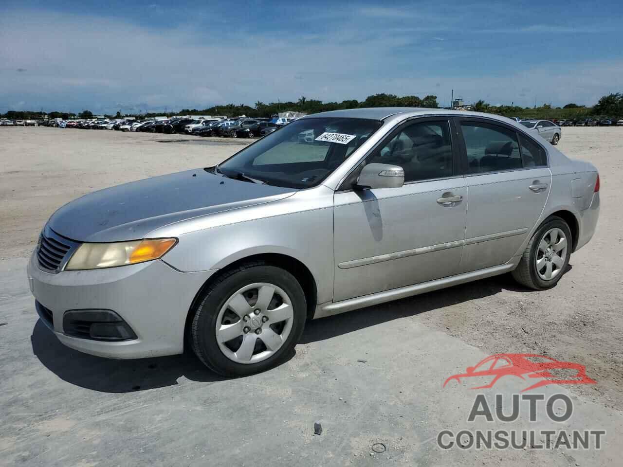 KIA OPTIMA 2009 - KNAGE228295305107