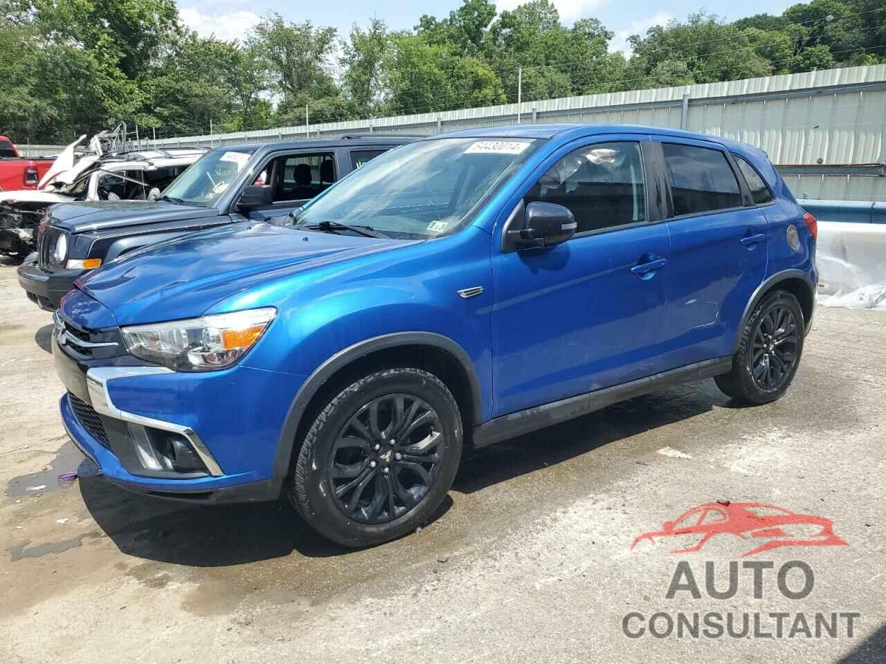 MITSUBISHI OUTLANDER 2018 - JA4AR3AU7JZ031640