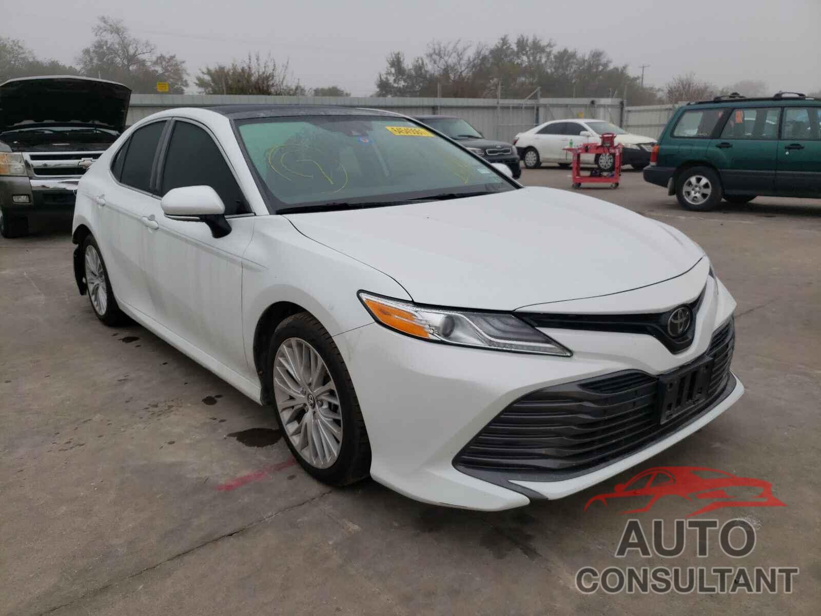TOYOTA CAMRY 2019 - 4T1B11HK8KU755020