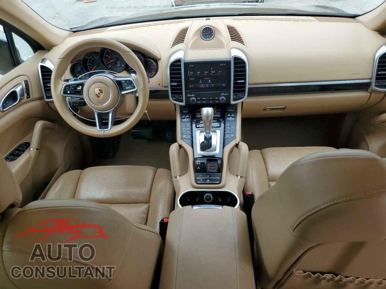 PORSCHE CAYENNE 2017 - WP1AA2A26HKA88354