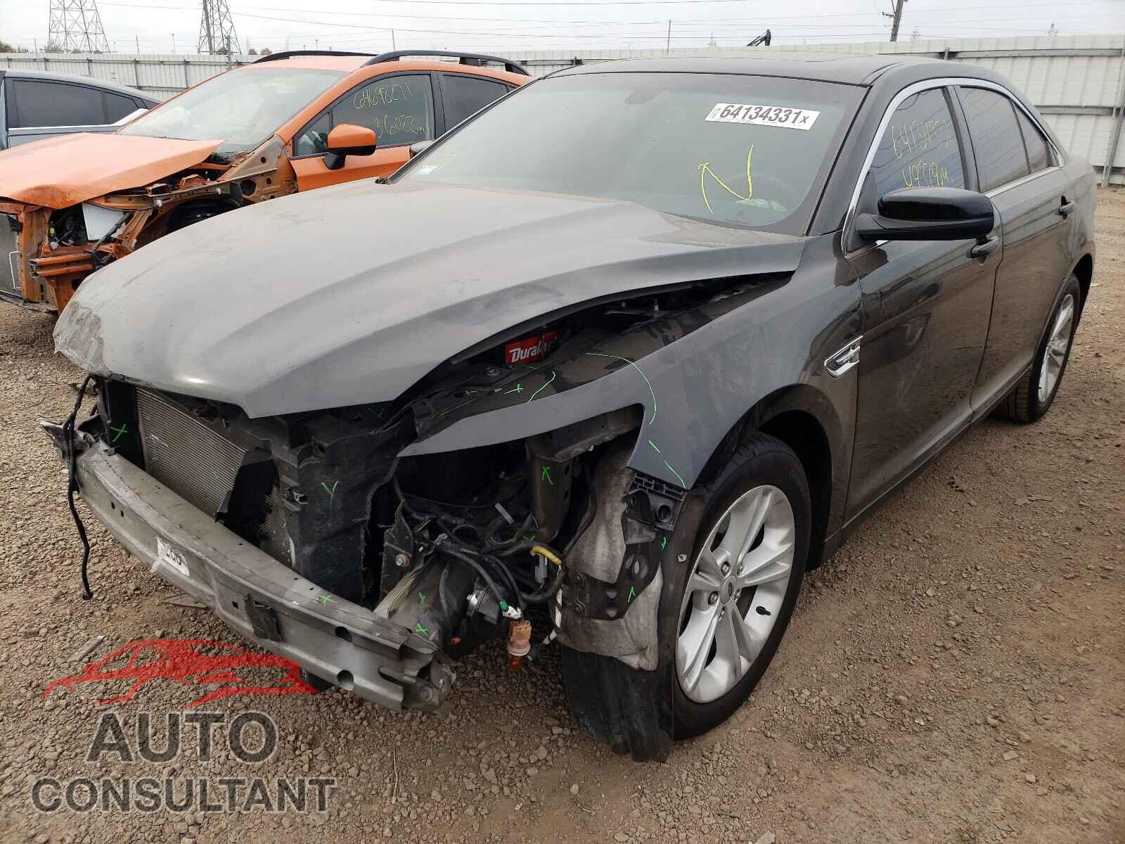 FORD TAURUS 2016 - 1FAHP2E85GG133031