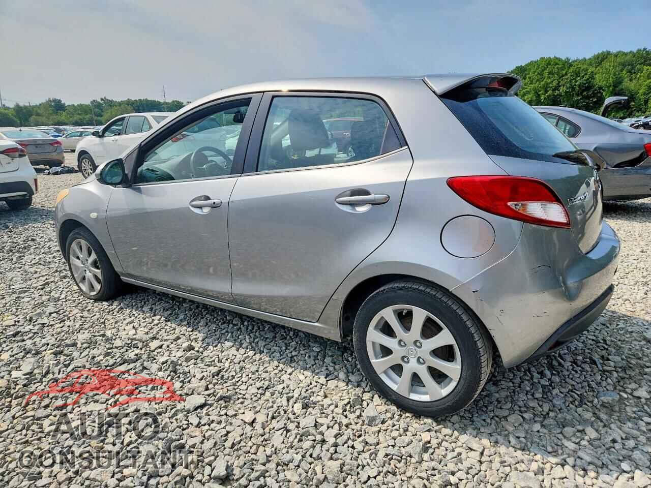 MAZDA 2 2012 - JM1DE1LYXC0135257