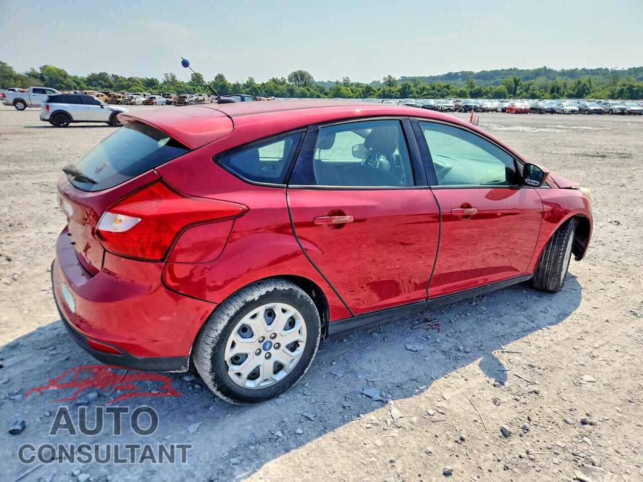 FORD FOCUS 2012 - 1FAHP3K23CL221938