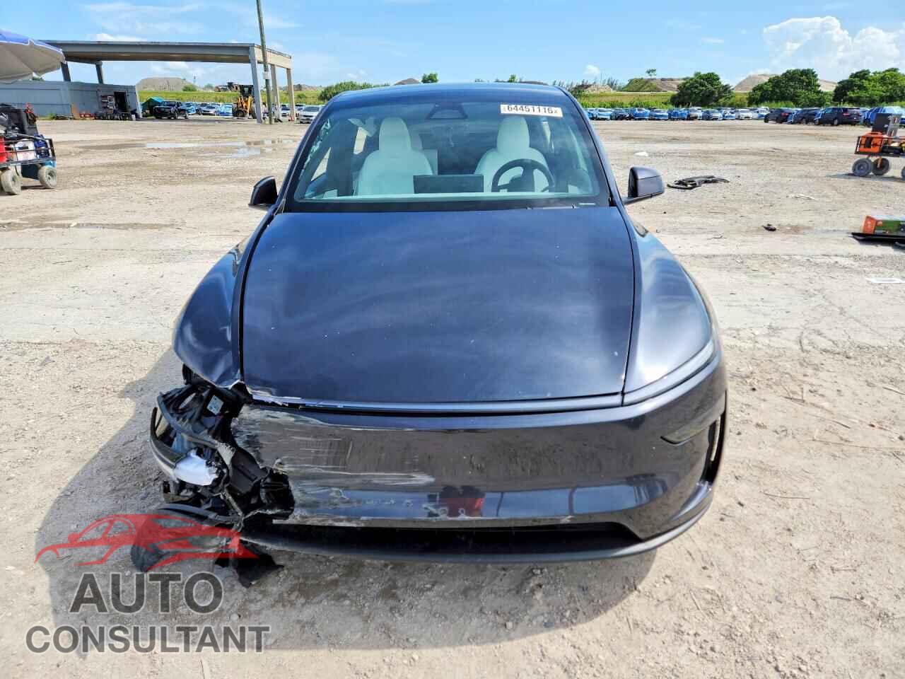 TESLA MODEL Y 2026 - 7SAYGDEEXTA693837