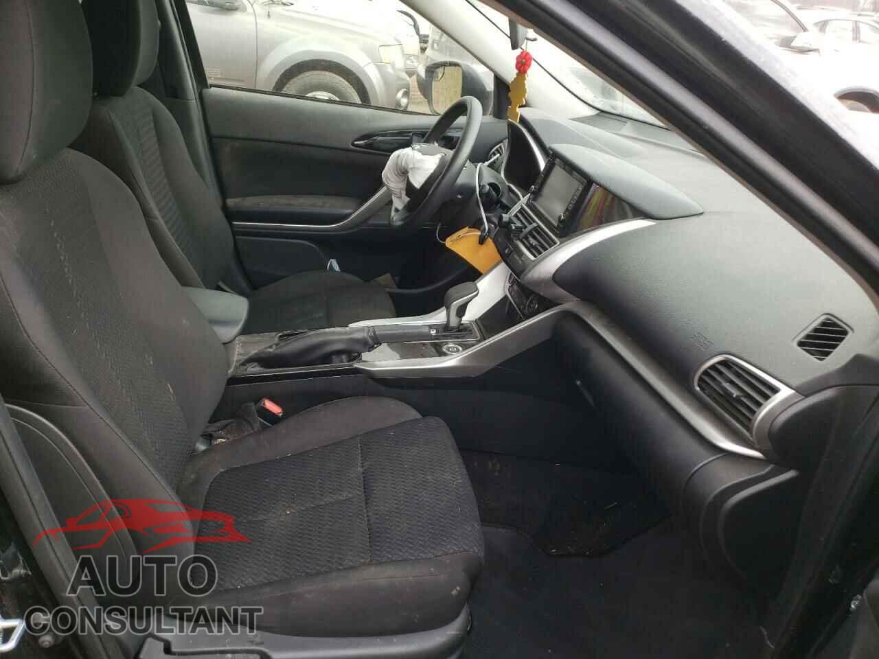 MITSUBISHI ECLIPSE 2019 - JA4AT3AA6KZ029421