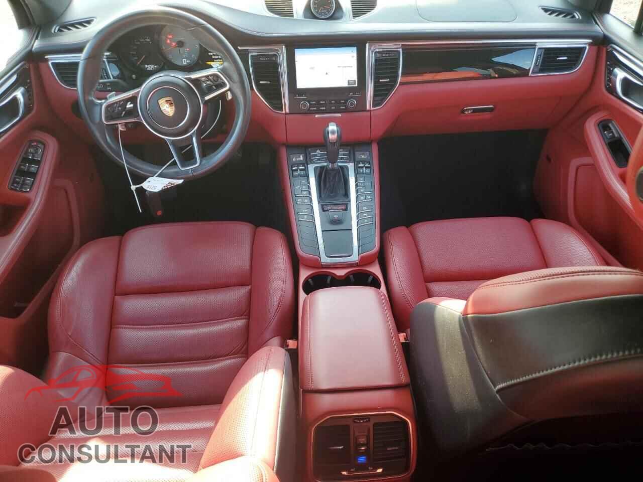 PORSCHE MACAN 2018 - WP1AB2A56JLB33803