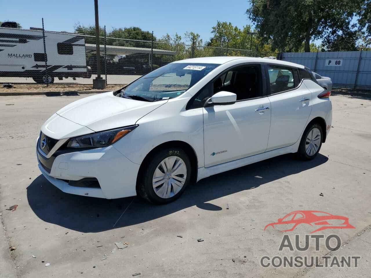 NISSAN LEAF 2018 - 1N4AZ1CP4JC302812
