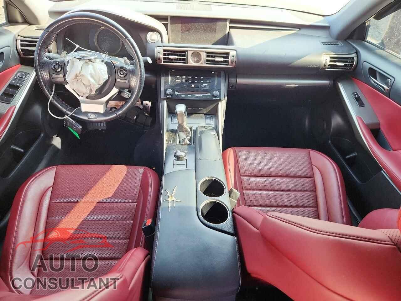 LEXUS IS 2014 - JTHCF1D27E5010420