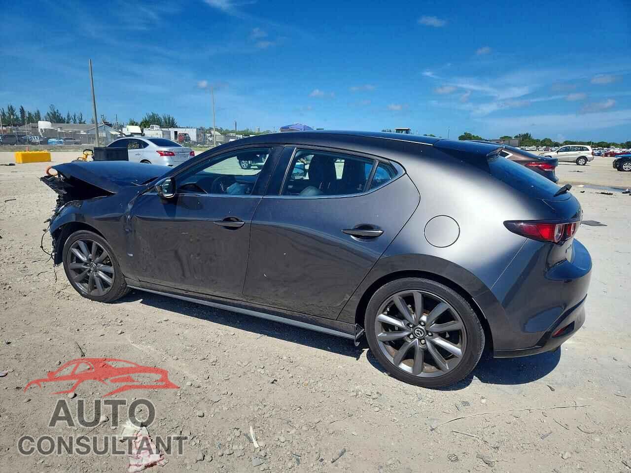 MAZDA 3 2021 - JM1BPALL5M1400099