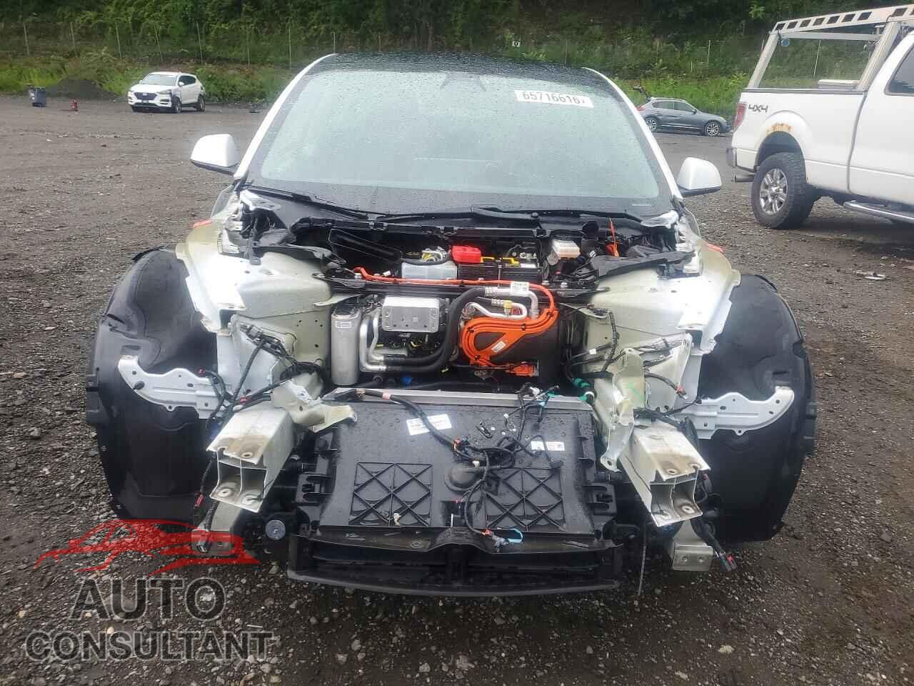 TESLA MODEL 3 2021 - 5YJ3E1EA9MF851453